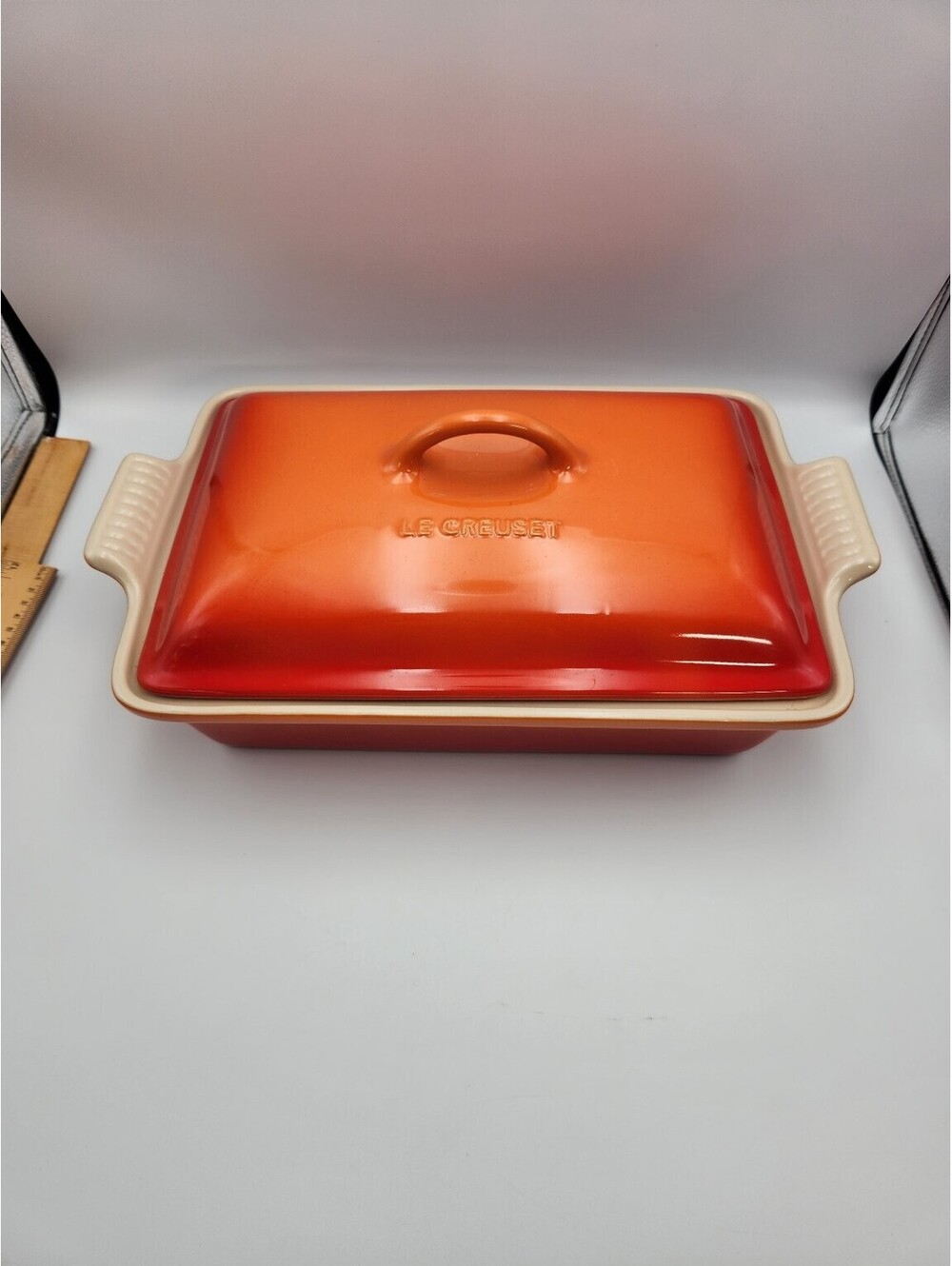 Le Creuset Volcanic Orange Rectangular Baking Dish with Lid 4qt Stoneware - O4
